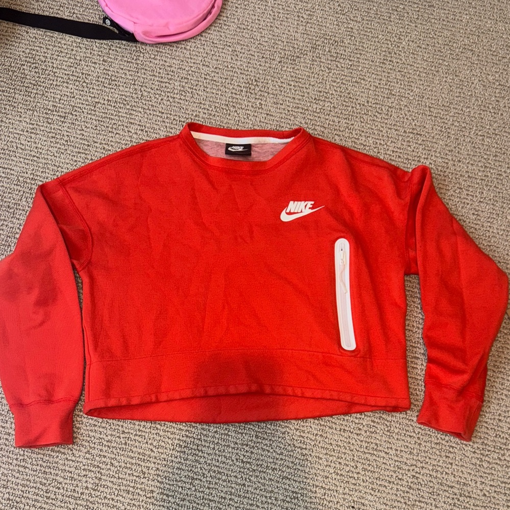Nike Tech Red Crewneck Sweatshirt with White Logo Crop Small